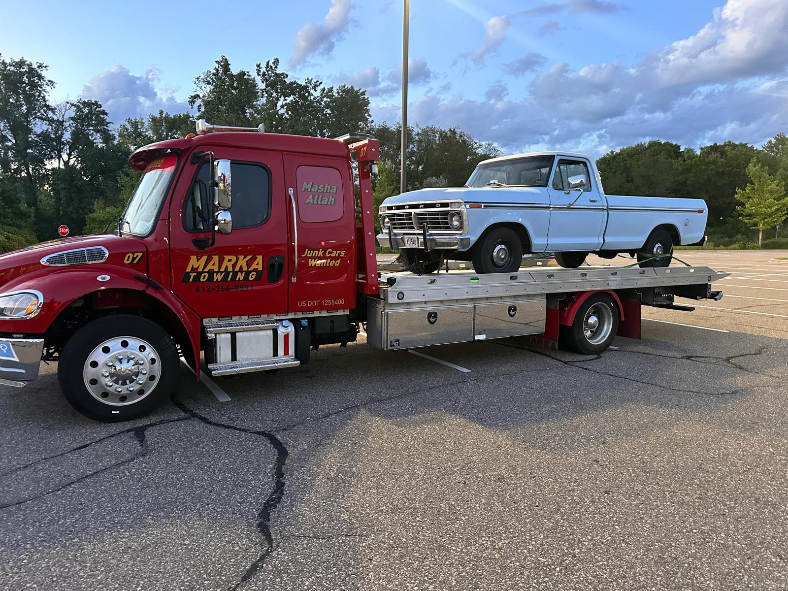 Vintage Ford F-100 tow