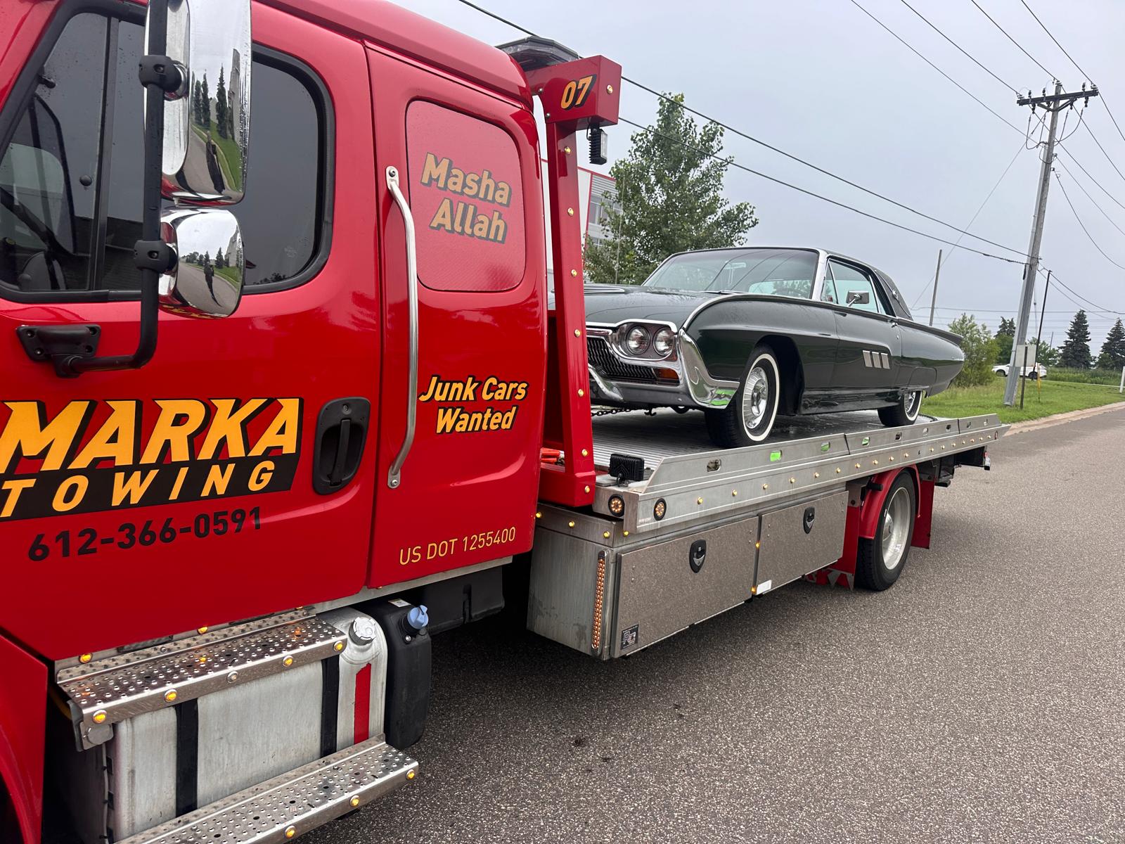 Classic Thunderbird tow