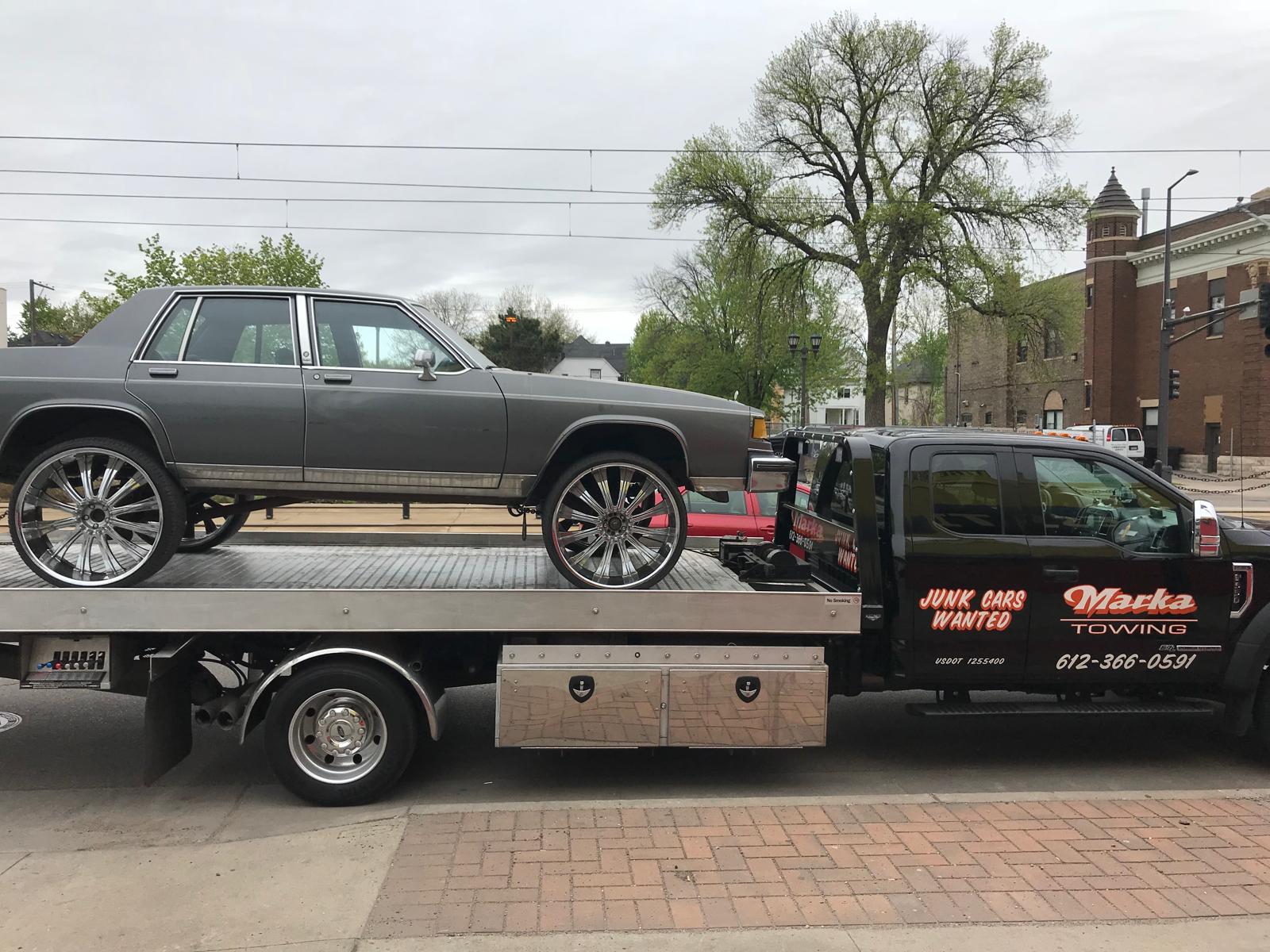 Classic Box Chevy tow