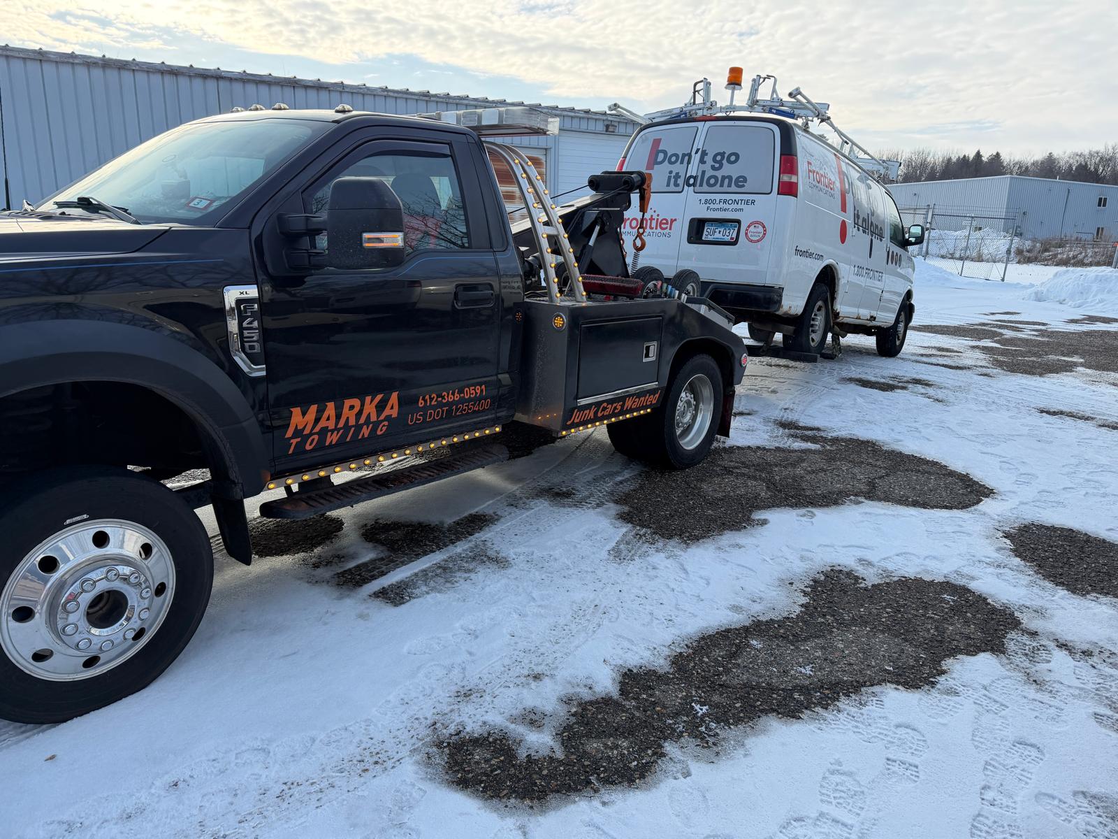 Marka Towing Black F-550 Wheel-Lift Wrecker